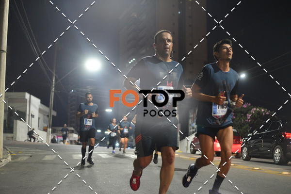 Buy your photos of the eventPA Rock Run - Corrida Noturna on Fotop