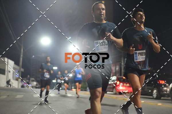 Buy your photos of the eventPA Rock Run - Corrida Noturna on Fotop