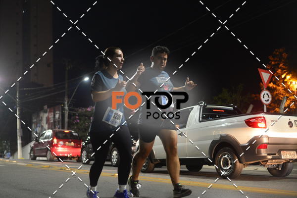 Buy your photos of the eventPA Rock Run - Corrida Noturna on Fotop
