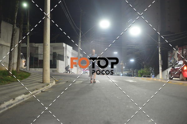 Buy your photos of the eventPA Rock Run - Corrida Noturna on Fotop