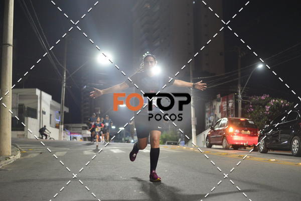 Buy your photos of the eventPA Rock Run - Corrida Noturna on Fotop