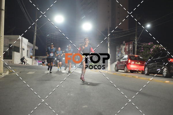 Buy your photos of the eventPA Rock Run - Corrida Noturna on Fotop