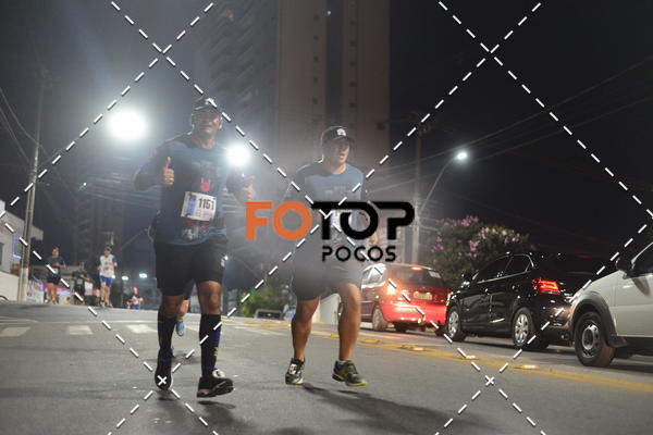 Buy your photos of the eventPA Rock Run - Corrida Noturna on Fotop
