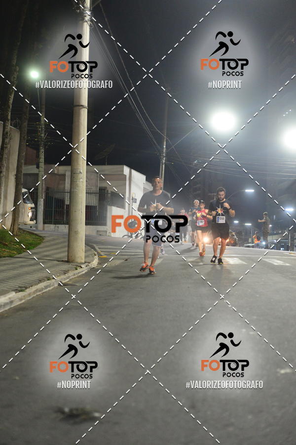Buy your photos of the eventPA Rock Run - Corrida Noturna on Fotop