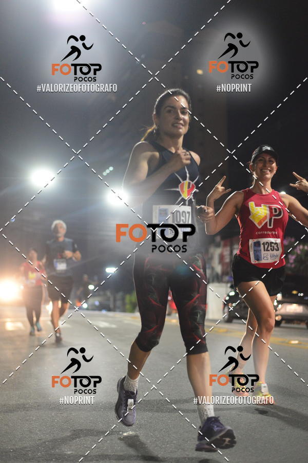 Buy your photos of the eventPA Rock Run - Corrida Noturna on Fotop