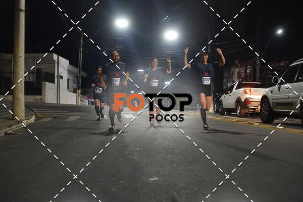 Buy your photos of the eventPA Rock Run - Corrida Noturna on Fotop