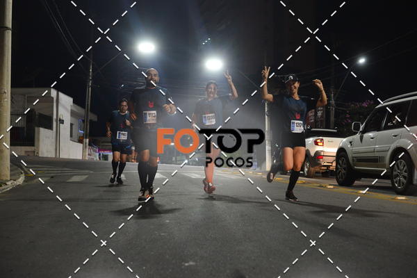Buy your photos of the eventPA Rock Run - Corrida Noturna on Fotop