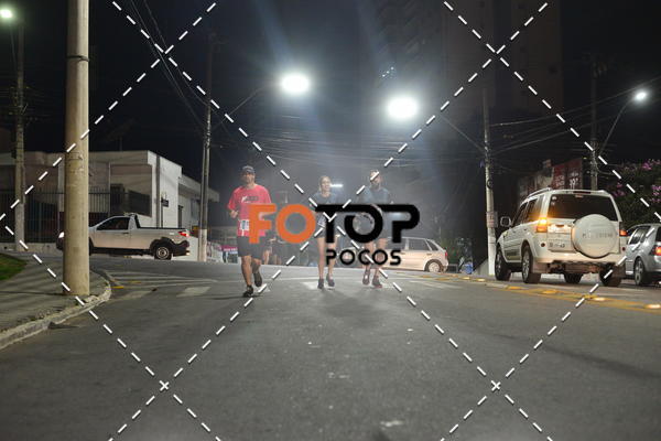 Buy your photos of the eventPA Rock Run - Corrida Noturna on Fotop