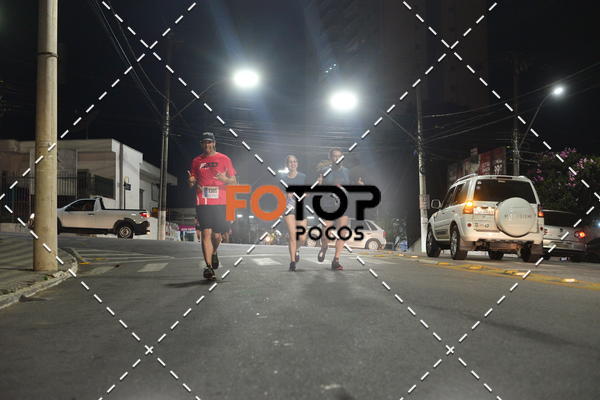 Buy your photos of the eventPA Rock Run - Corrida Noturna on Fotop