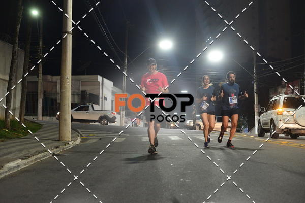 Buy your photos of the eventPA Rock Run - Corrida Noturna on Fotop