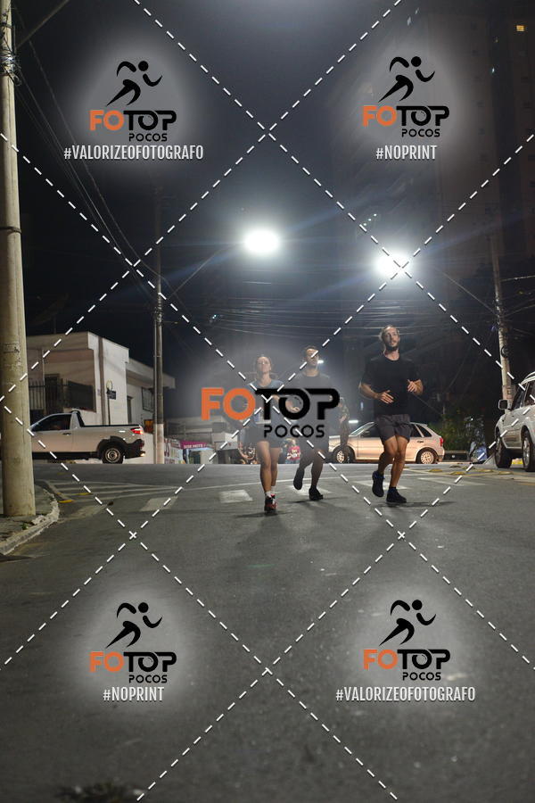 Buy your photos of the eventPA Rock Run - Corrida Noturna on Fotop