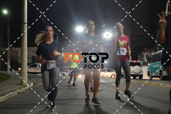 Buy your photos of the eventPA Rock Run - Corrida Noturna on Fotop