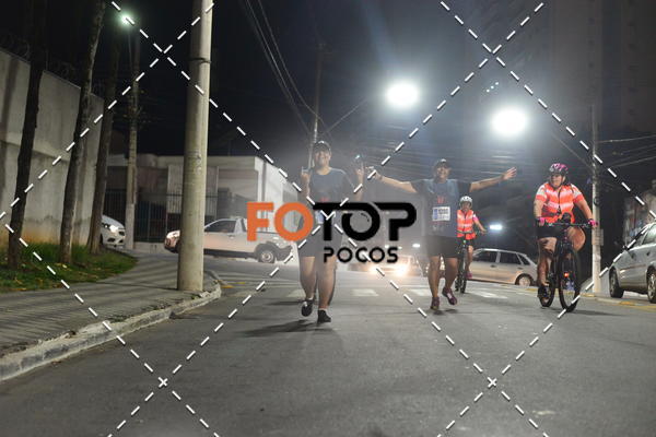 Buy your photos of the eventPA Rock Run - Corrida Noturna on Fotop
