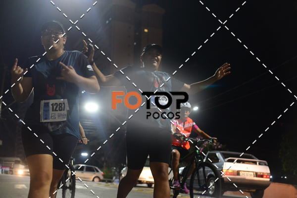 Buy your photos of the eventPA Rock Run - Corrida Noturna on Fotop