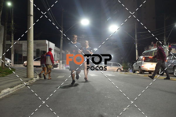 Buy your photos of the eventPA Rock Run - Corrida Noturna on Fotop