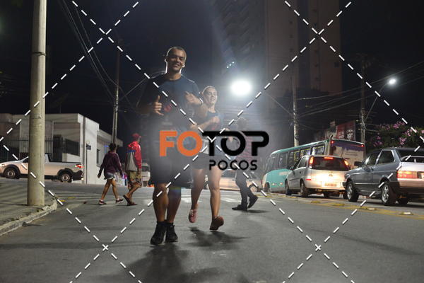 Buy your photos of the eventPA Rock Run - Corrida Noturna on Fotop