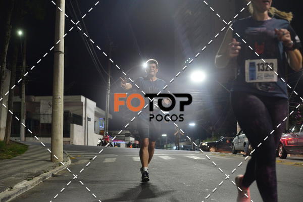 Buy your photos of the eventPA Rock Run - Corrida Noturna on Fotop