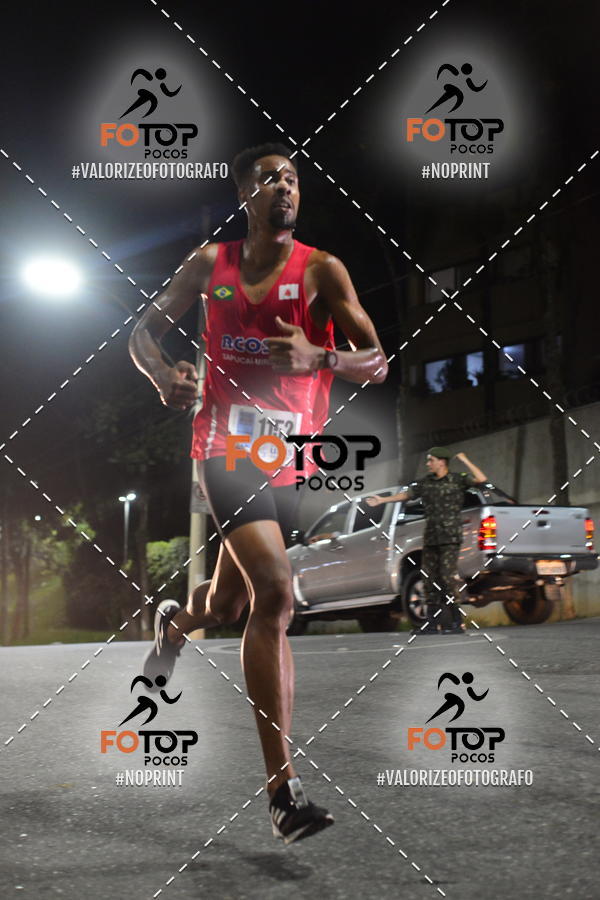 Buy your photos of the eventPA Rock Run - Corrida Noturna on Fotop