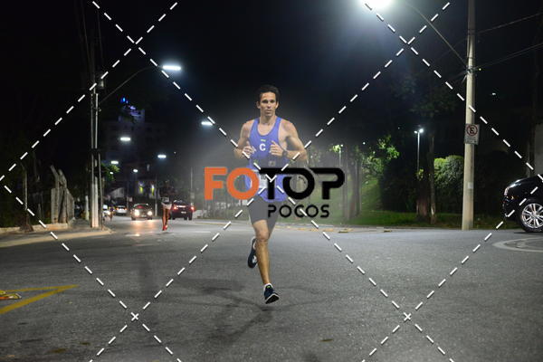 Buy your photos of the eventPA Rock Run - Corrida Noturna on Fotop
