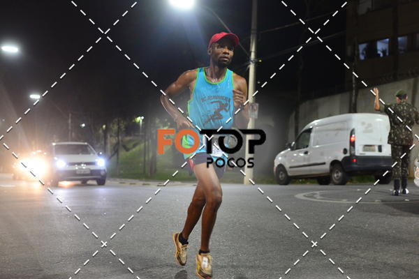 Buy your photos of the eventPA Rock Run - Corrida Noturna on Fotop
