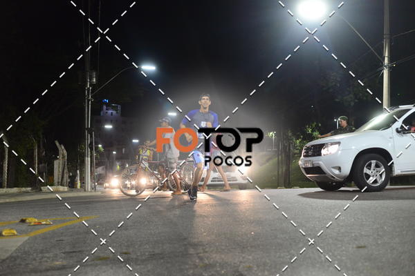 Buy your photos of the eventPA Rock Run - Corrida Noturna on Fotop