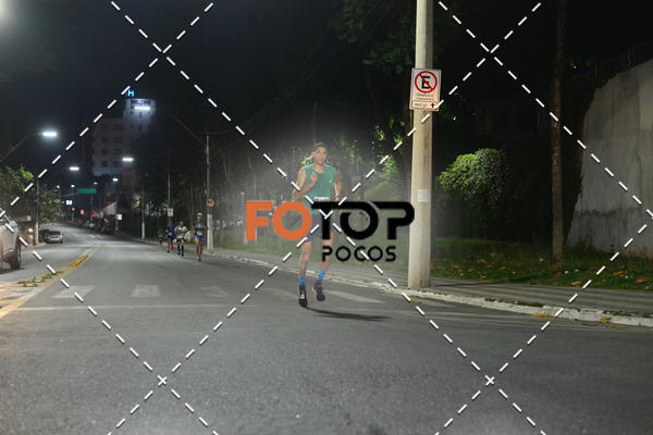 Buy your photos of the eventPA Rock Run - Corrida Noturna on Fotop