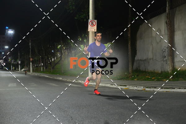 Buy your photos of the eventPA Rock Run - Corrida Noturna on Fotop