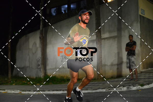 Buy your photos of the eventPA Rock Run - Corrida Noturna on Fotop