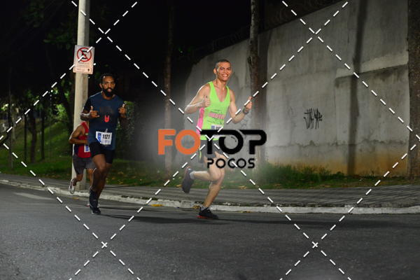 Buy your photos of the eventPA Rock Run - Corrida Noturna on Fotop
