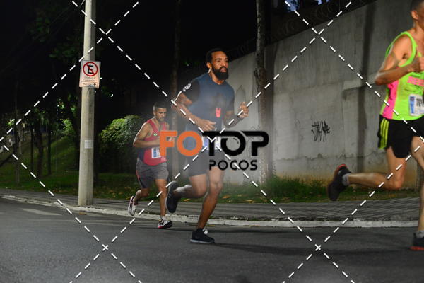 Buy your photos of the eventPA Rock Run - Corrida Noturna on Fotop