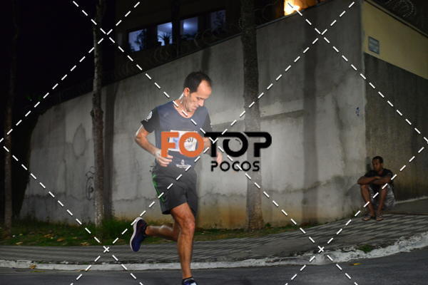 Buy your photos of the eventPA Rock Run - Corrida Noturna on Fotop
