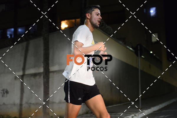 Buy your photos of the eventPA Rock Run - Corrida Noturna on Fotop