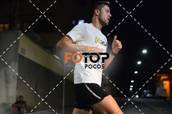 Buy your photos of the eventPA Rock Run - Corrida Noturna on Fotop
