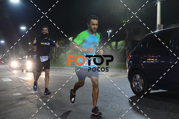 Buy your photos of the eventPA Rock Run - Corrida Noturna on Fotop