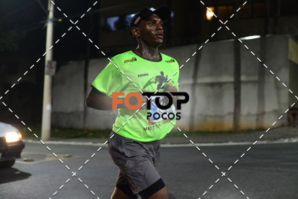 Buy your photos of the eventPA Rock Run - Corrida Noturna on Fotop