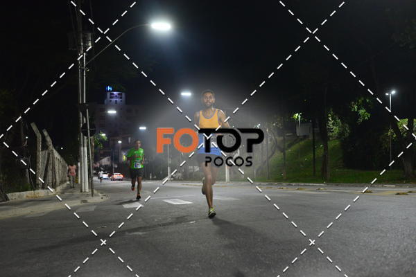 Buy your photos of the eventPA Rock Run - Corrida Noturna on Fotop