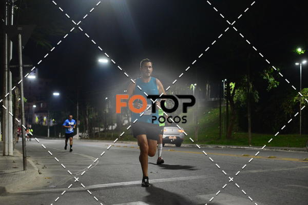 Buy your photos of the eventPA Rock Run - Corrida Noturna on Fotop