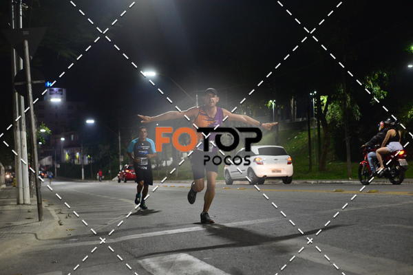 Buy your photos of the eventPA Rock Run - Corrida Noturna on Fotop