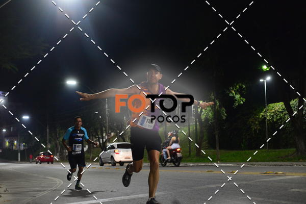 Buy your photos of the eventPA Rock Run - Corrida Noturna on Fotop