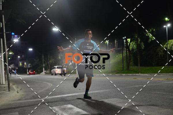 Buy your photos of the eventPA Rock Run - Corrida Noturna on Fotop