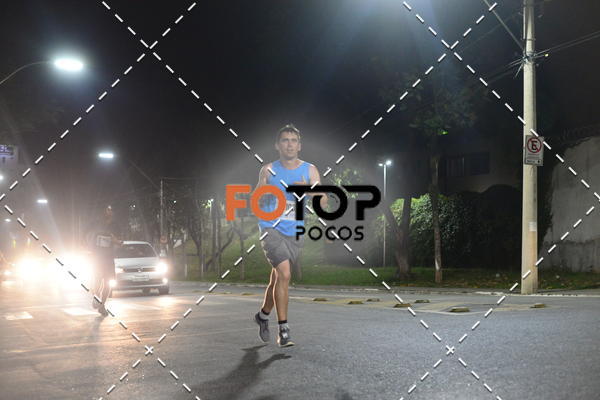 Buy your photos of the eventPA Rock Run - Corrida Noturna on Fotop