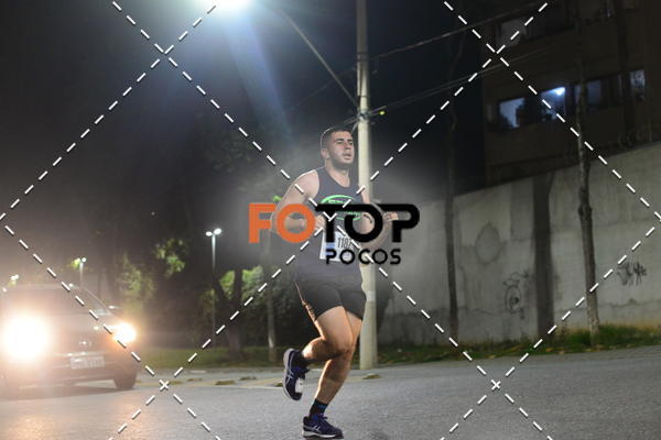 Buy your photos of the eventPA Rock Run - Corrida Noturna on Fotop