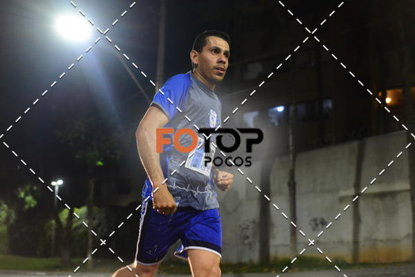 Buy your photos of the eventPA Rock Run - Corrida Noturna on Fotop