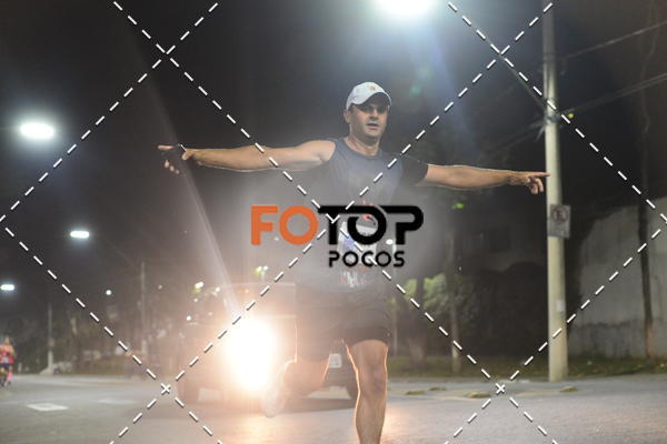 Buy your photos of the eventPA Rock Run - Corrida Noturna on Fotop
