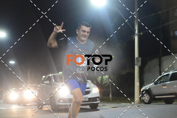 Buy your photos of the eventPA Rock Run - Corrida Noturna on Fotop