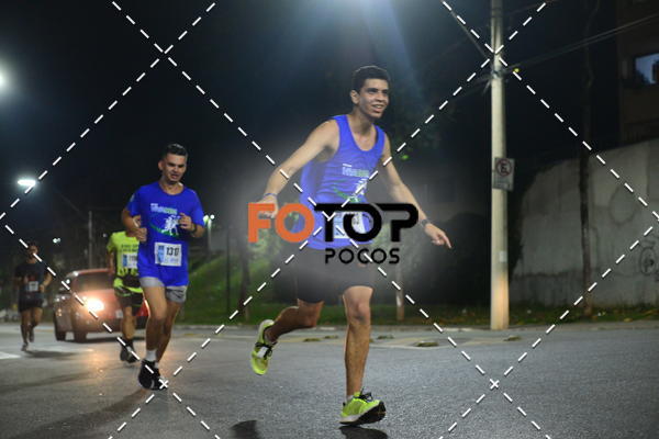 Buy your photos of the eventPA Rock Run - Corrida Noturna on Fotop