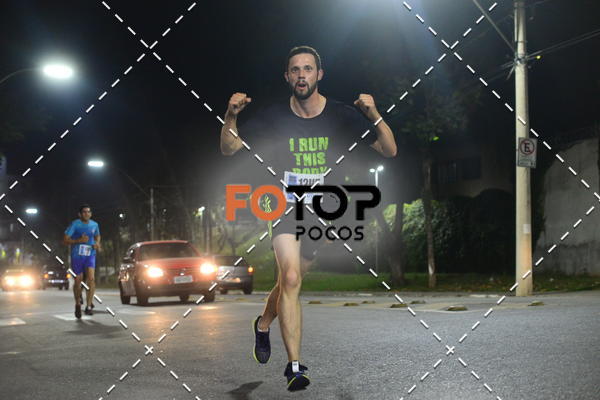 Buy your photos of the eventPA Rock Run - Corrida Noturna on Fotop