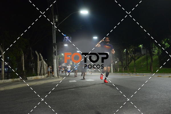 Buy your photos of the eventPA Rock Run - Corrida Noturna on Fotop