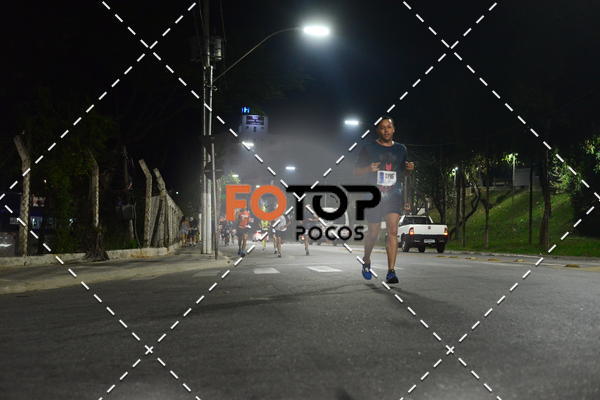 Buy your photos of the eventPA Rock Run - Corrida Noturna on Fotop