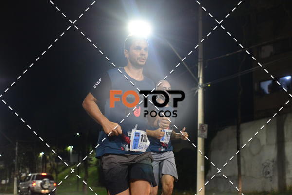 Buy your photos of the eventPA Rock Run - Corrida Noturna on Fotop